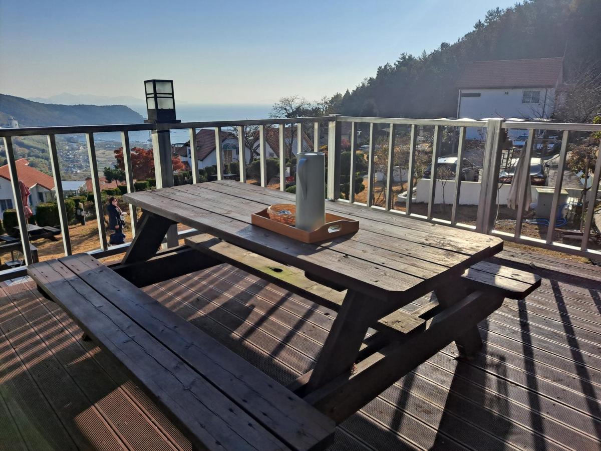 Namhea German Village Beethoven House Екстер'єр фото