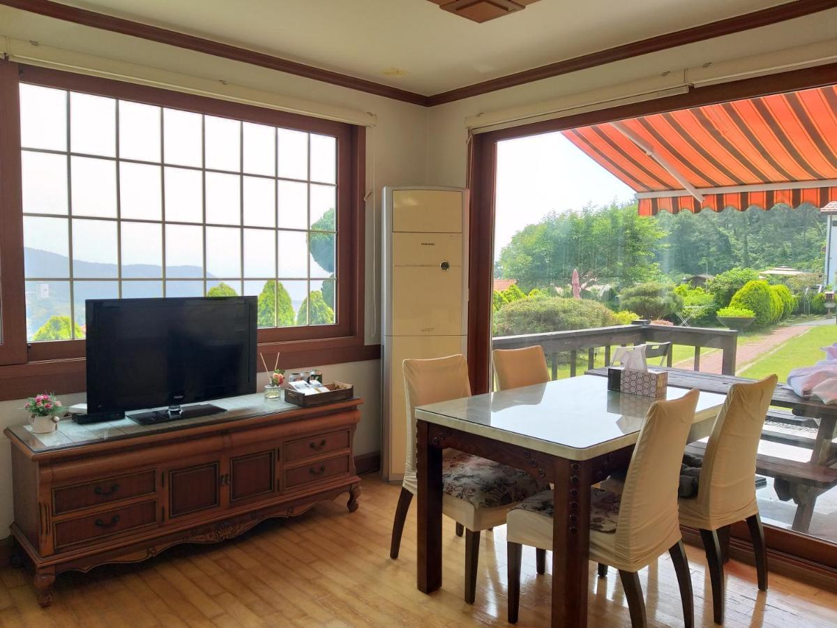 Namhea German Village Beethoven House Екстер'єр фото