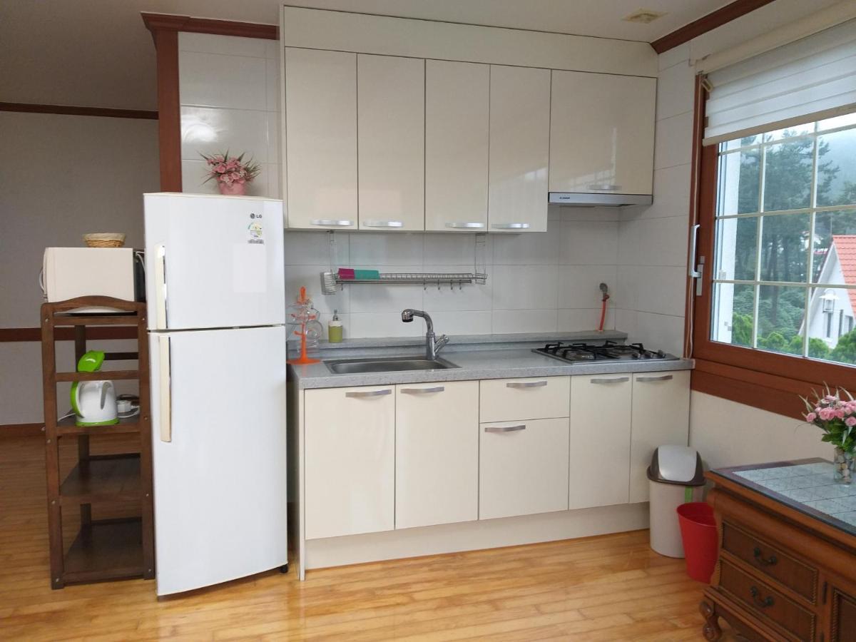 Namhea German Village Beethoven House Екстер'єр фото